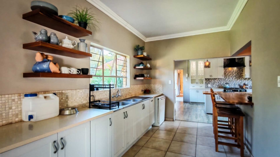 4 Bedroom Property for Sale in Melodie North West